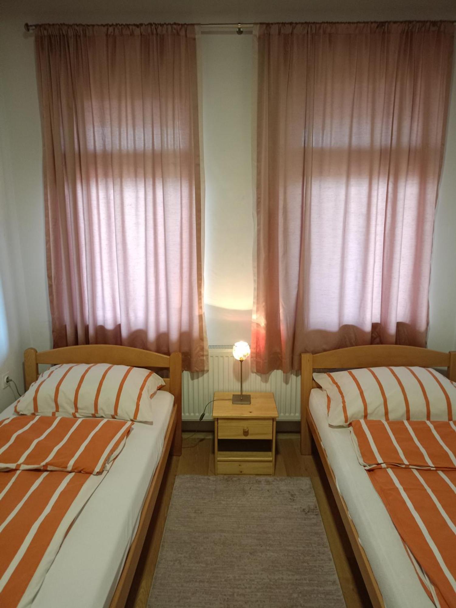 Apartment And Rooms"Tabasnice"Tuzla Centar Zewnętrze zdjęcie
