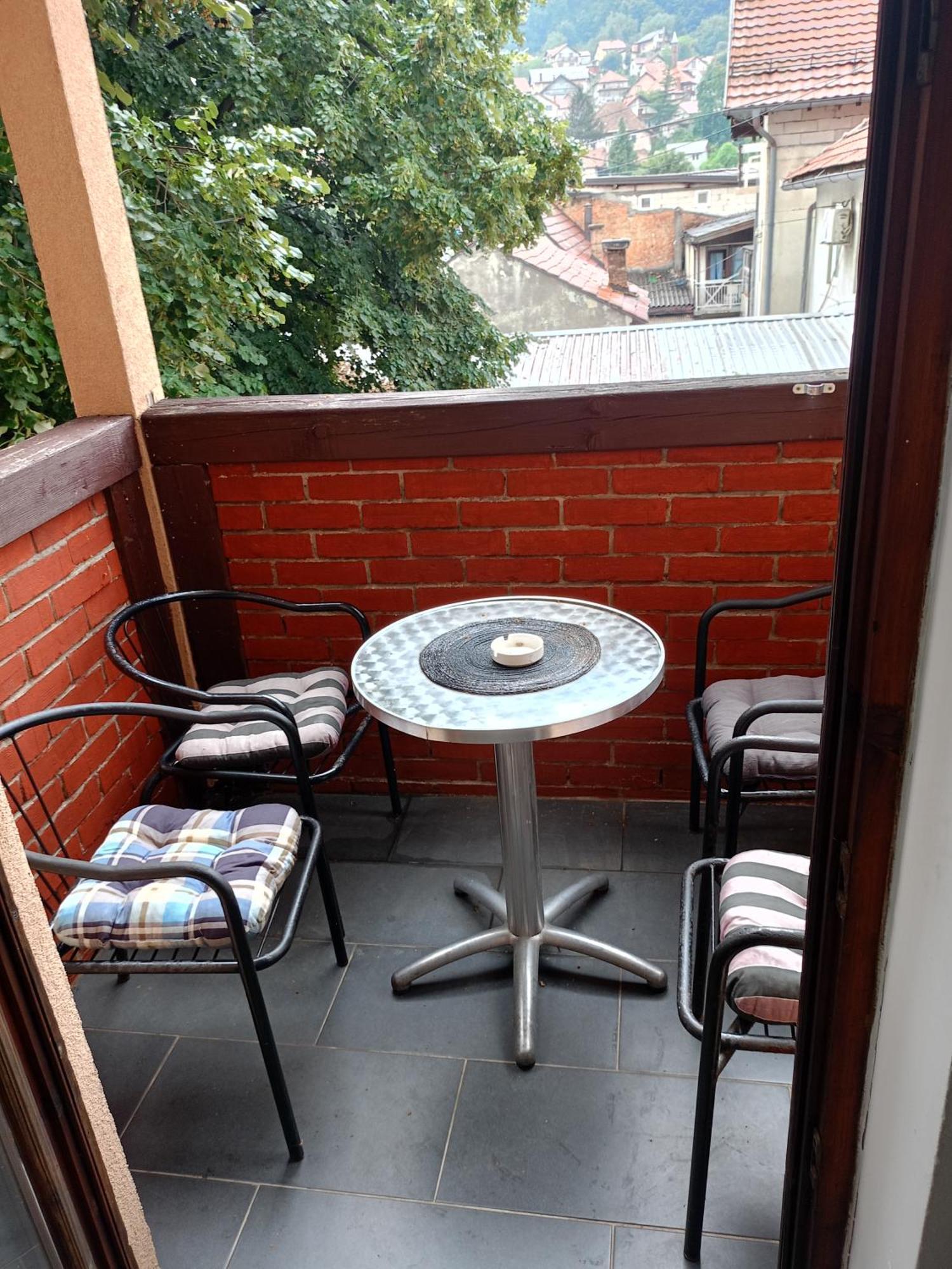 Apartment And Rooms"Tabasnice"Tuzla Centar Zewnętrze zdjęcie